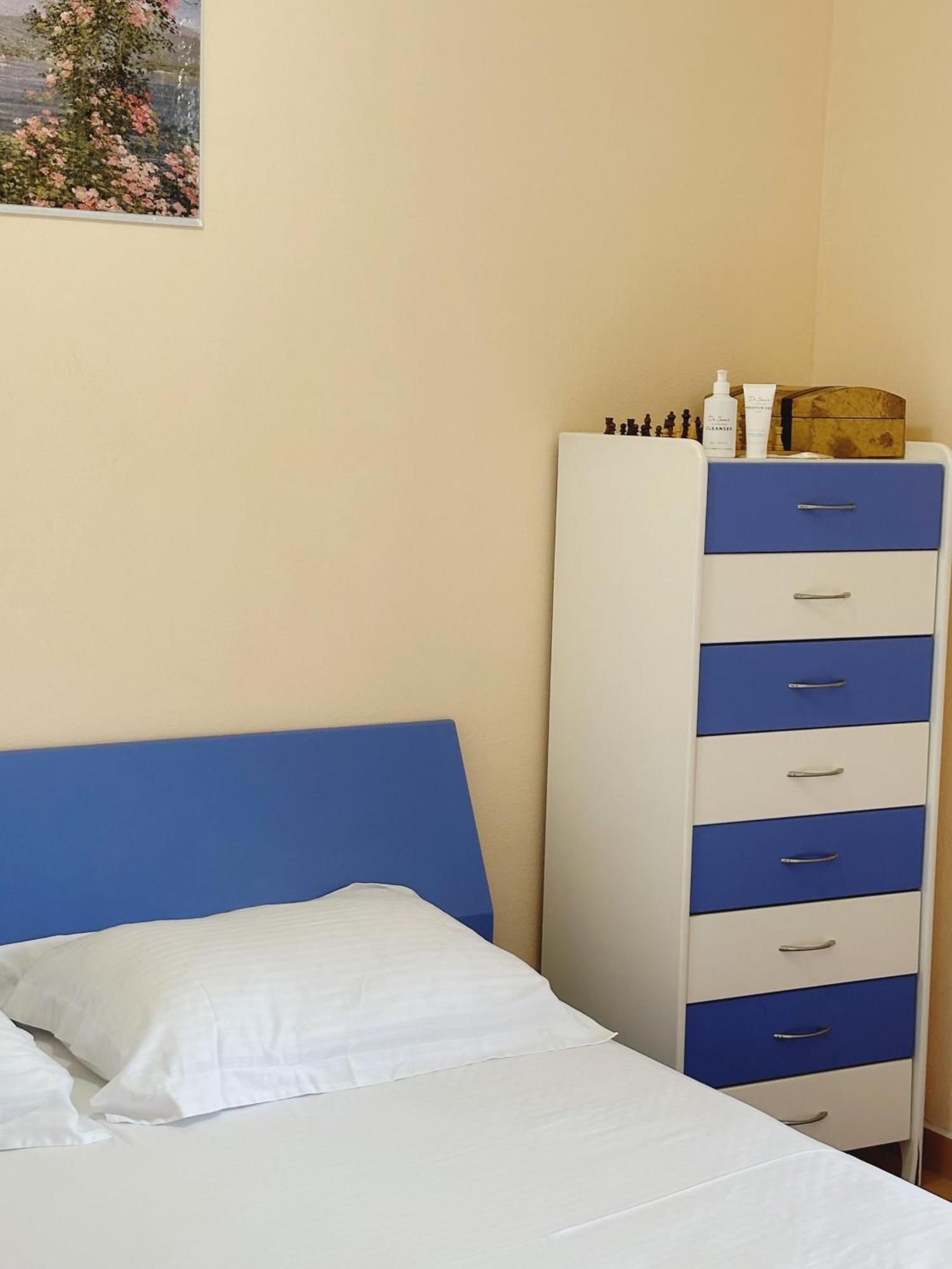 Kristi Apartment 2 Min To Sea Netflix & Espresso Station Saranda Dış mekan fotoğraf